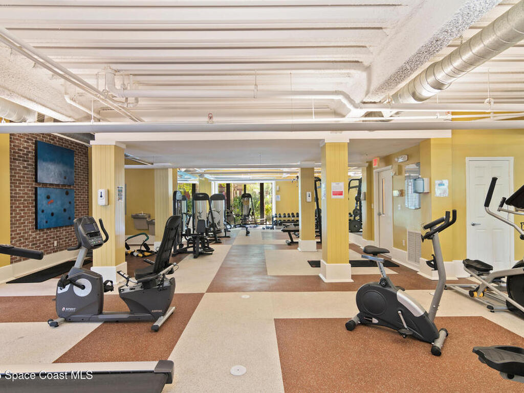 911 N Orange Avenue, Orlando, FL 32801