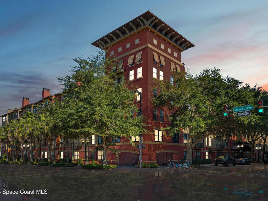 911 N Orange Avenue, Orlando, FL 32801