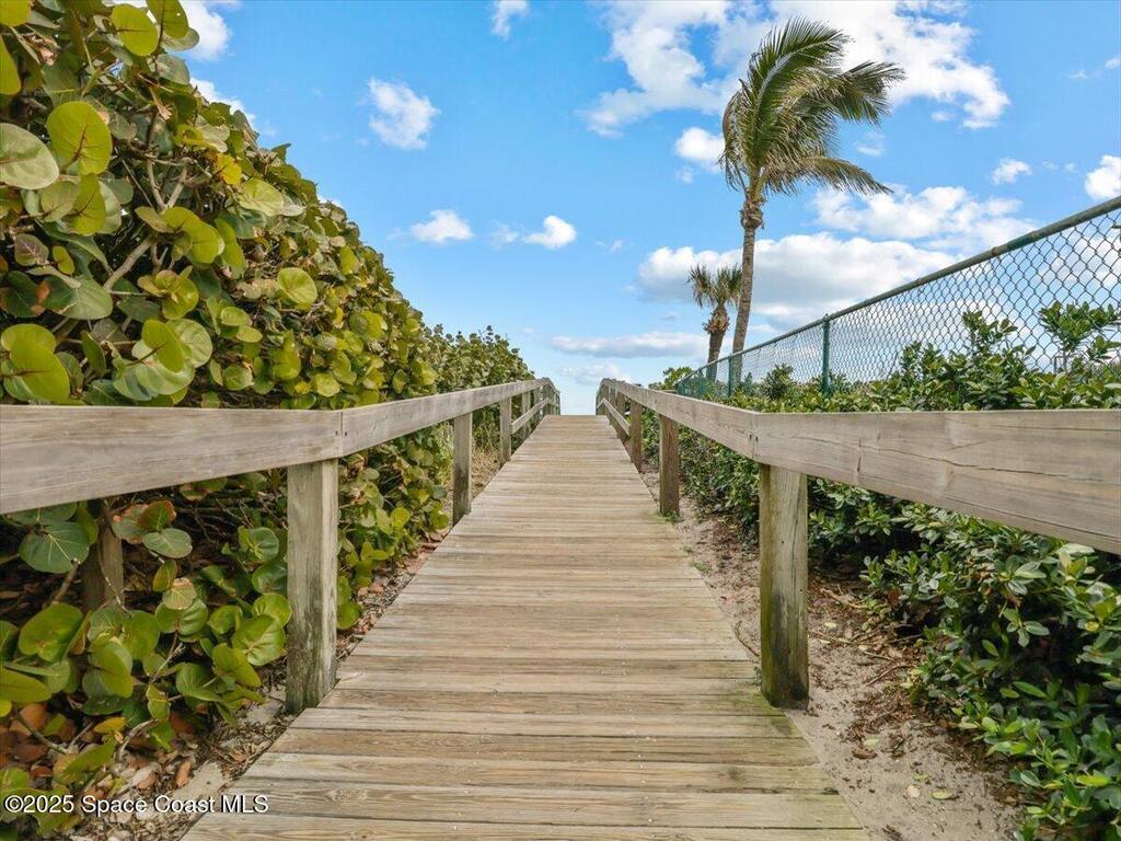 925 N Highway A1a, Indialantic, FL 32903