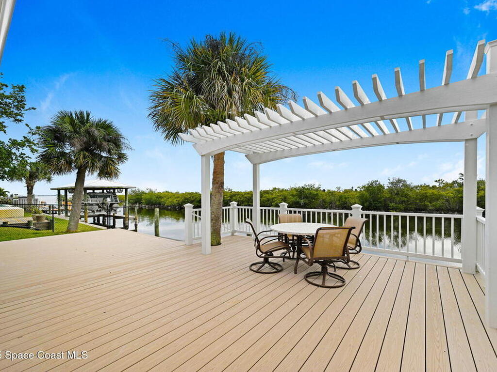 1645 Sandpiper Street, Merritt Island, FL 32952