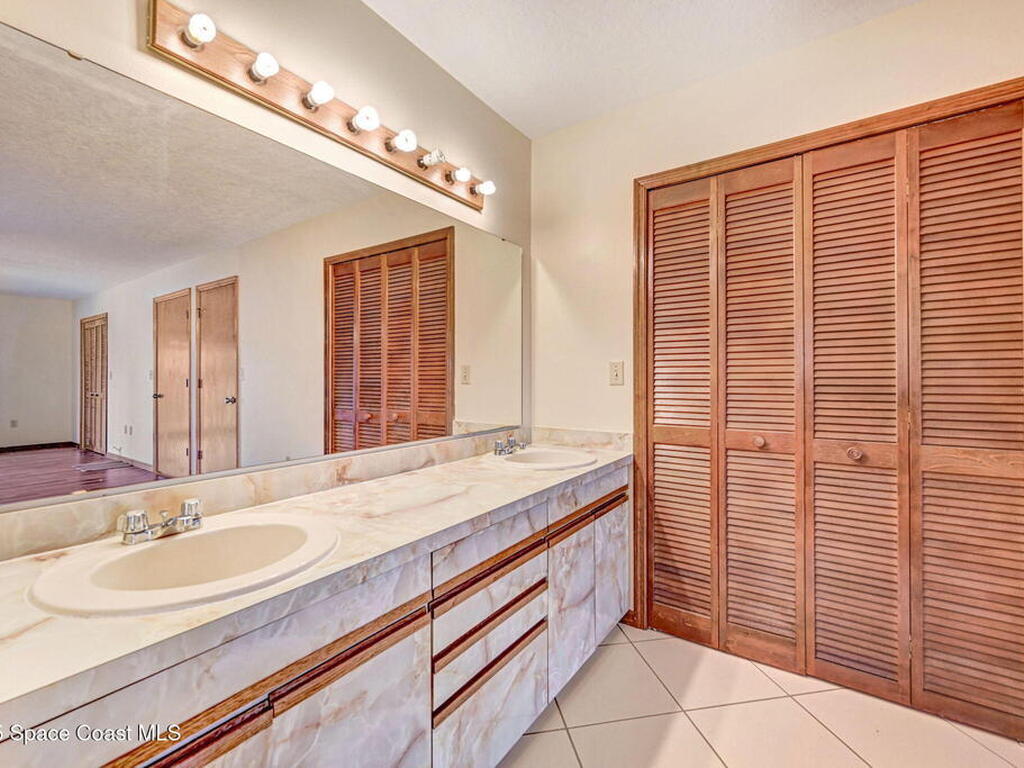 1645 Sandpiper Street, Merritt Island, FL 32952