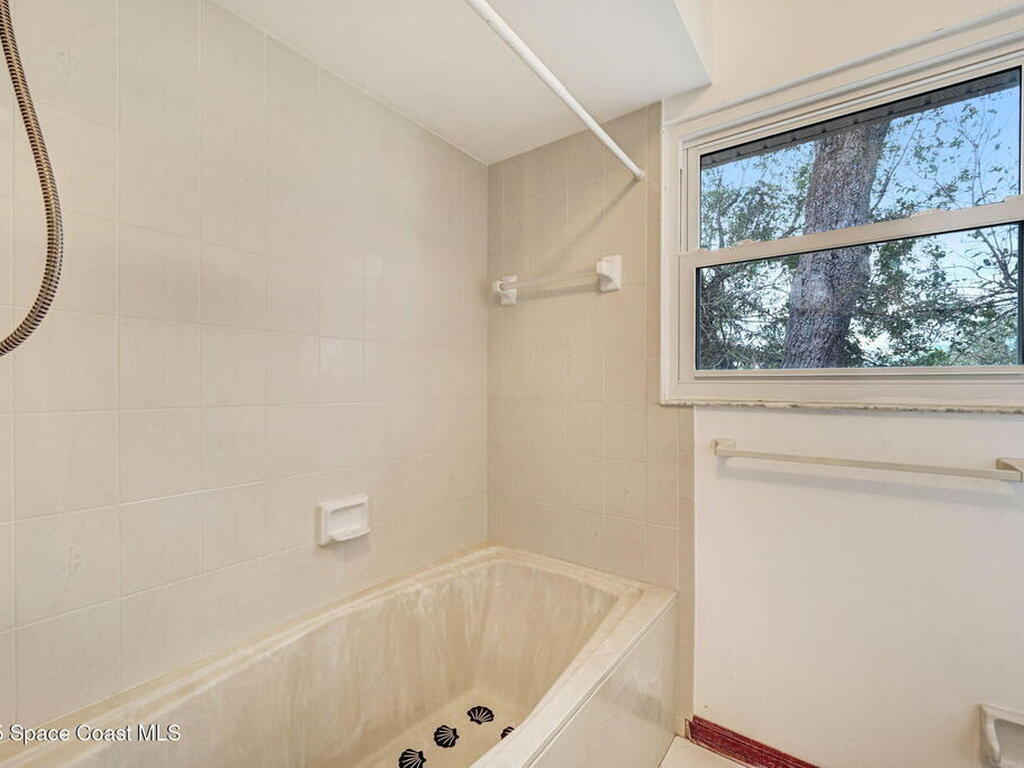 1645 Sandpiper Street, Merritt Island, FL 32952
