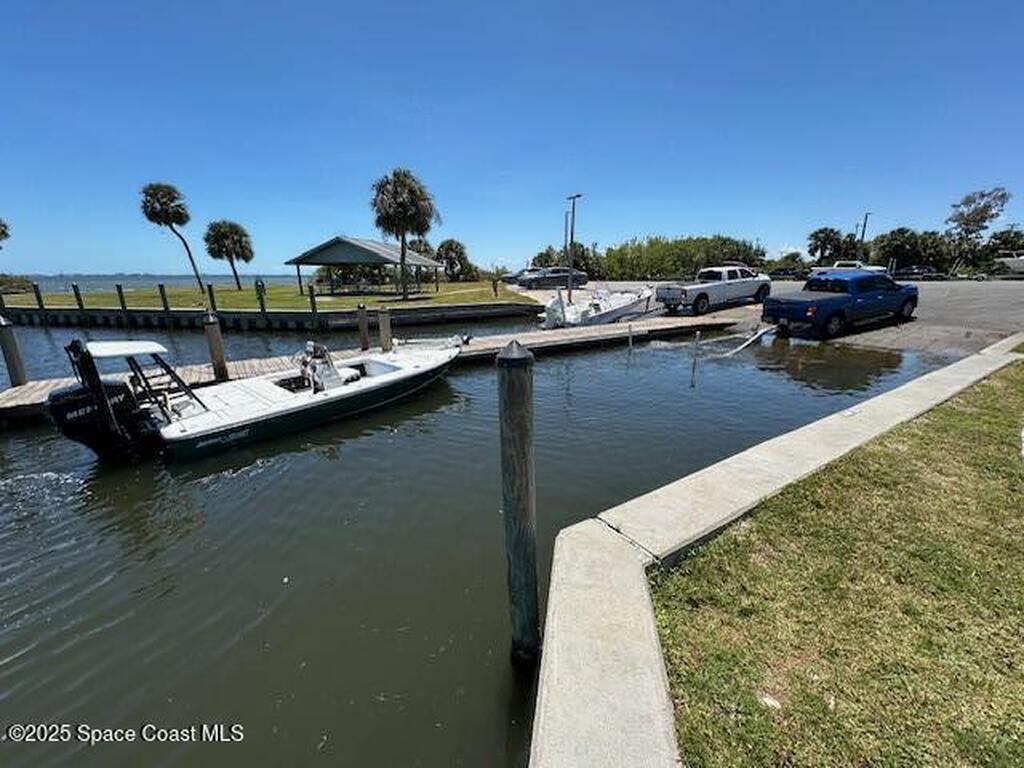 1645 Sandpiper Street, Merritt Island, FL 32952
