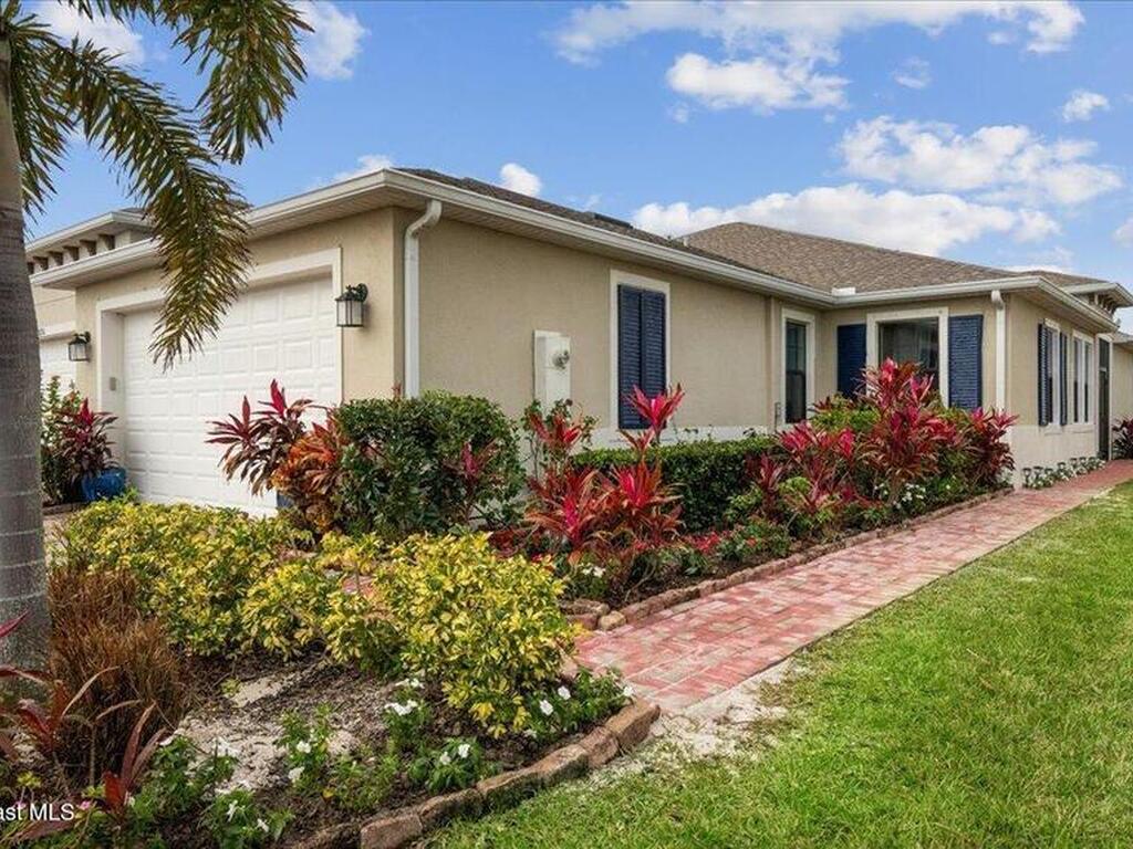 2820 Treasure Cay Lane, Melbourne, FL 32940