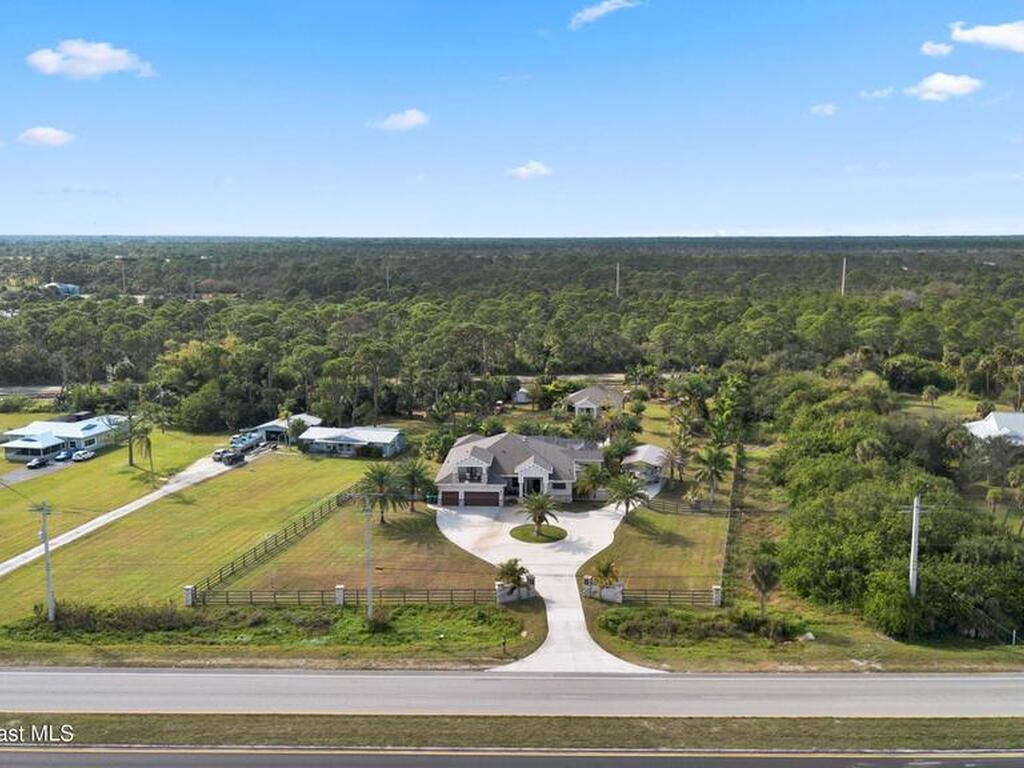 4620 Highway 1, Grant, FL 32949