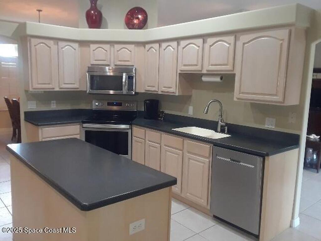 210 Seaglass Drive, Melbourne Beach, FL 32951