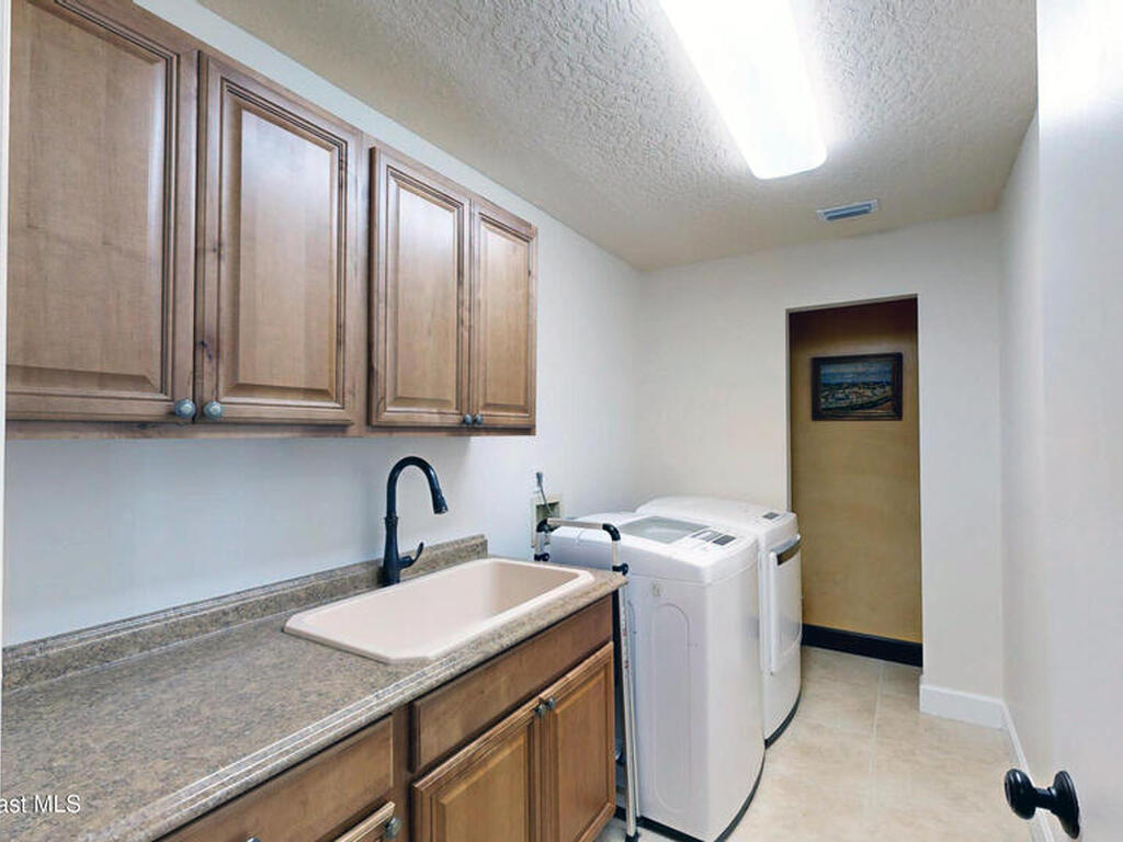820 Kerry Downs Circle, Suntree, FL 32940