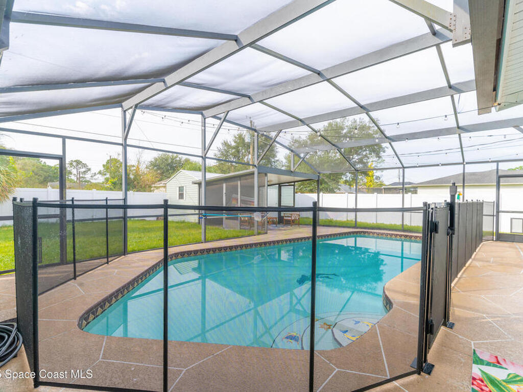 530 Prelude Street, Palm Bay, FL 32907