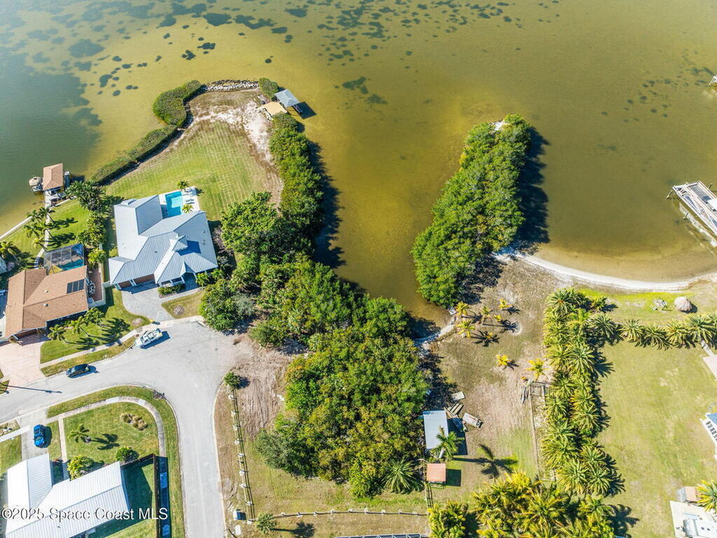 1540 Outer Drive, Merritt Island, FL 32952