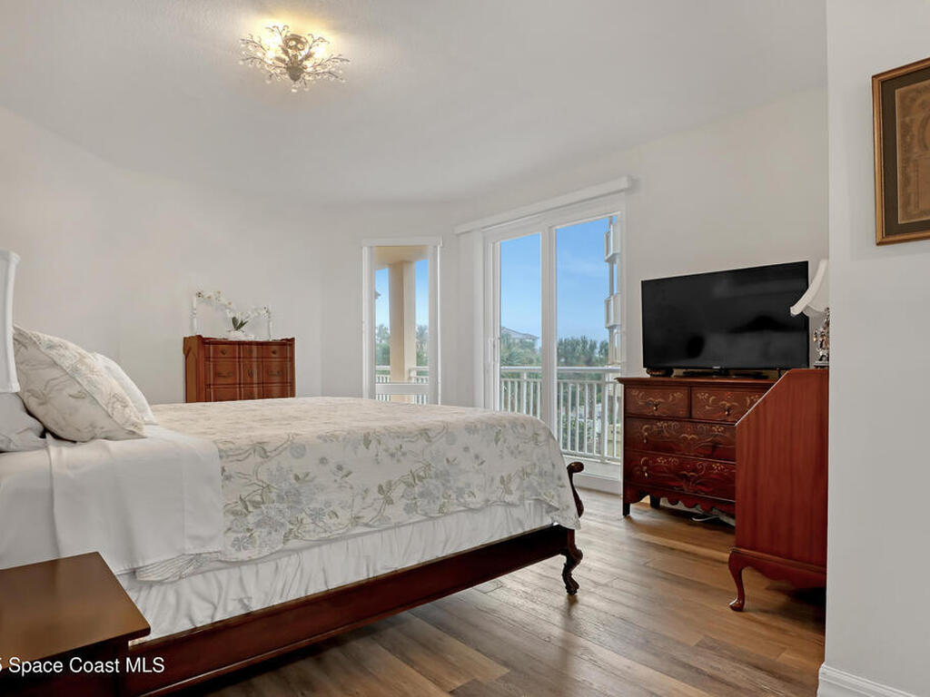 140 Warsteiner Way, Melbourne Beach, FL 32951