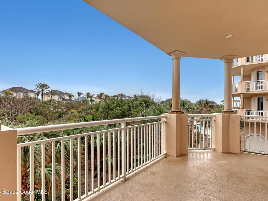 140 Warsteiner Way, Melbourne Beach, FL 32951