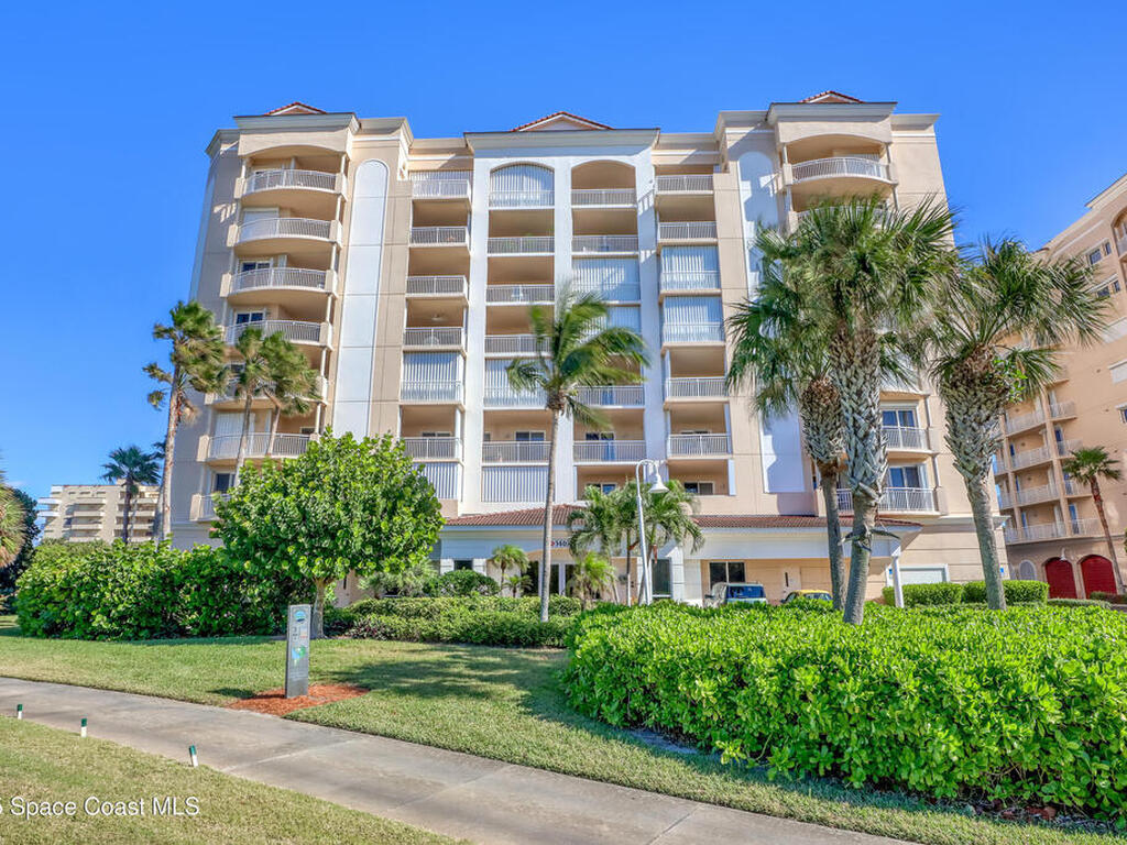 140 Warsteiner Way, Melbourne Beach, FL 32951