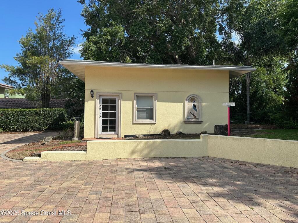 1613 N Indian River Drive, Cocoa, FL 32922