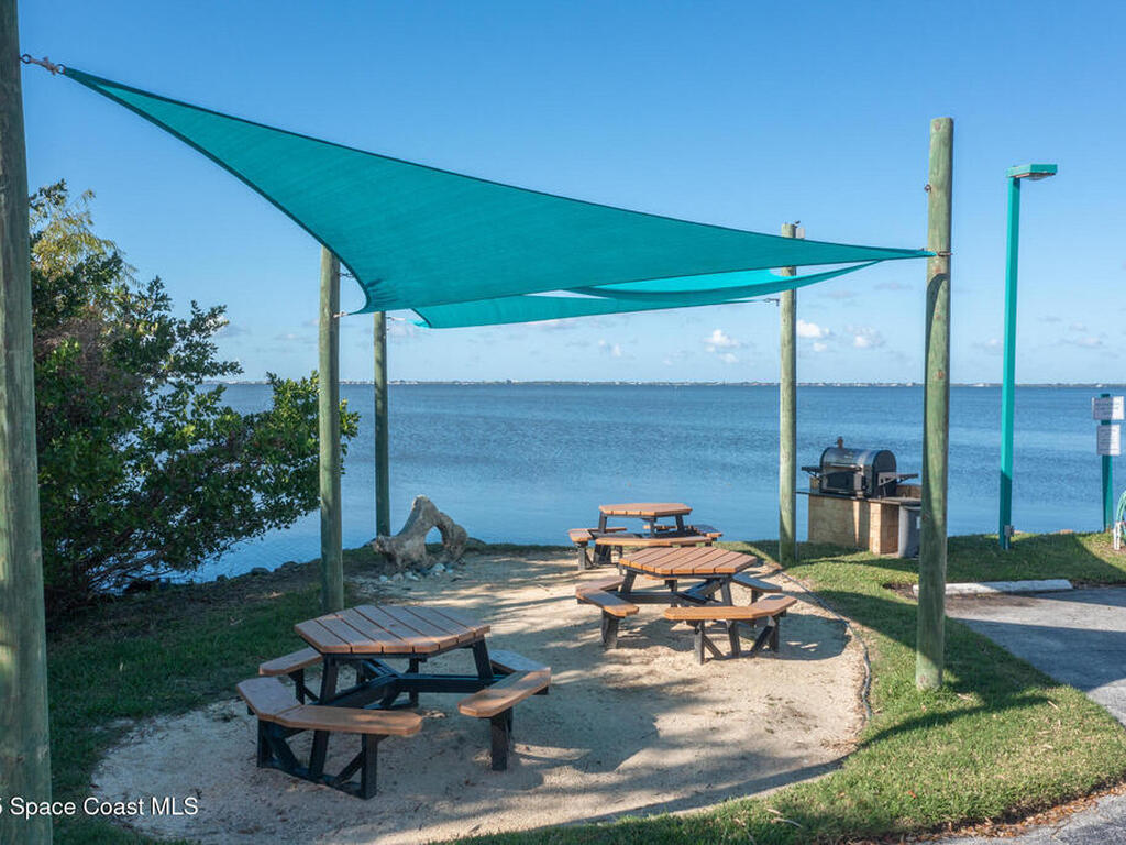 300 Columbia Drive, Cape Canaveral, FL 32920