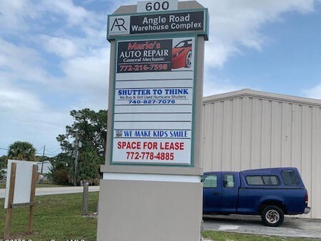 600 N 39th St Street, Ft. Pierce, FL 34947