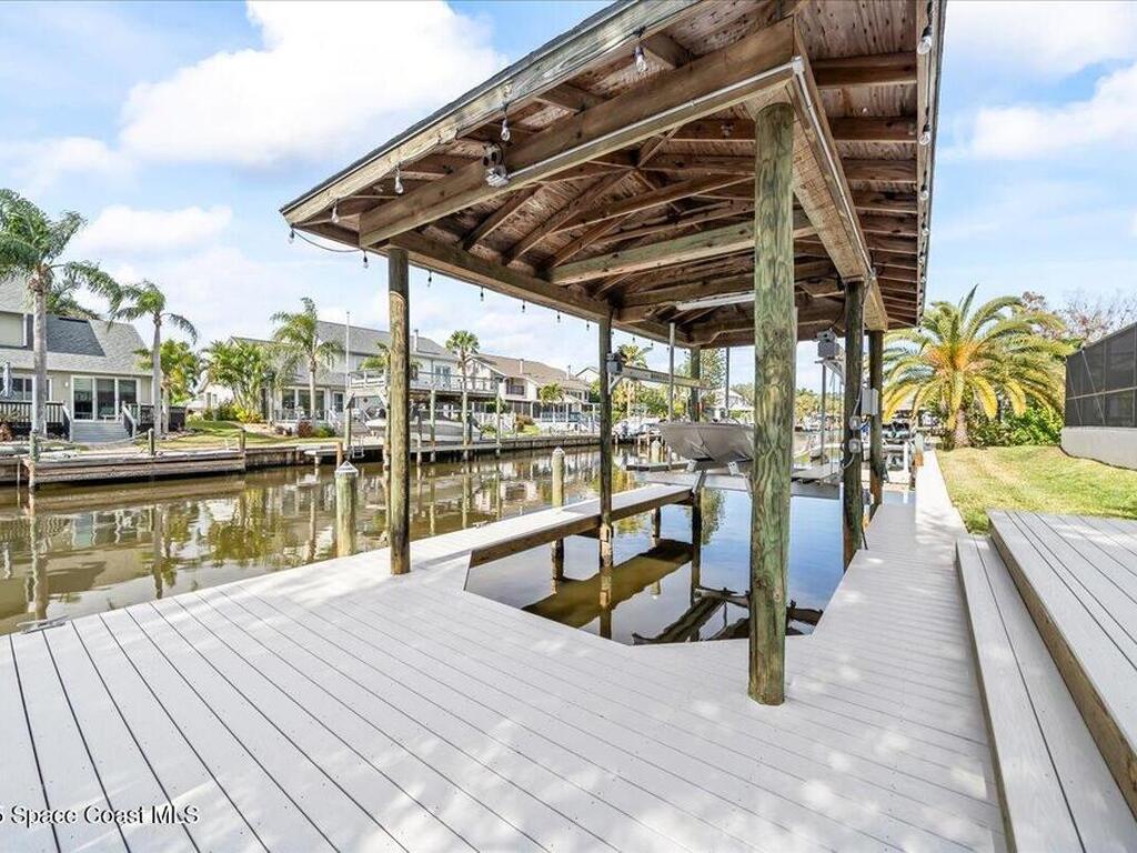 6260 Capstan Court, Rockledge, FL 32955