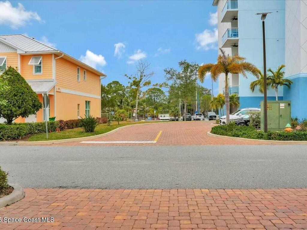 211 Ivory Coral Lane, Merritt Island, FL 32953