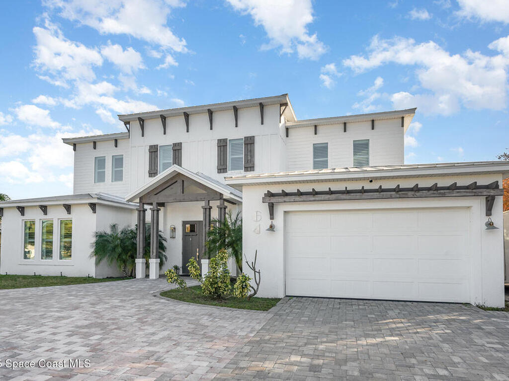 64 Country Club Road, Cocoa Beach, FL 32931