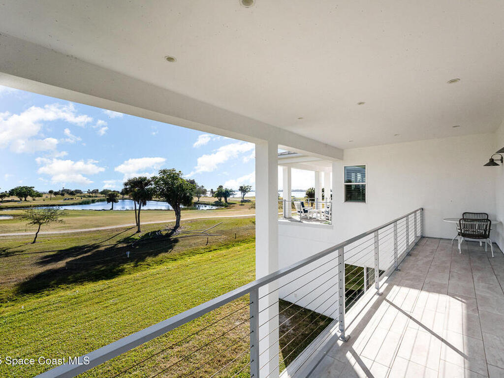 64 Country Club Road, Cocoa Beach, FL 32931
