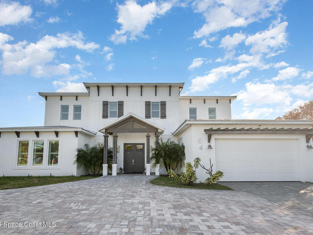 64 Country Club Road, Cocoa Beach, FL 32931