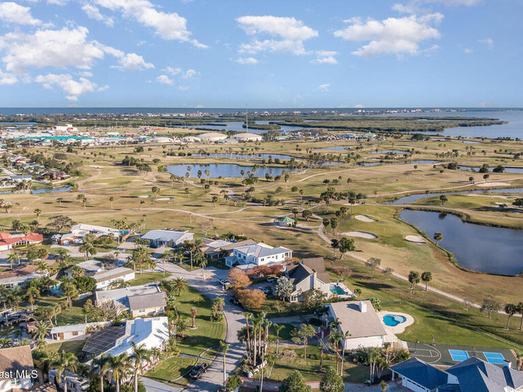 64 Country Club Road, Cocoa Beach, FL 32931