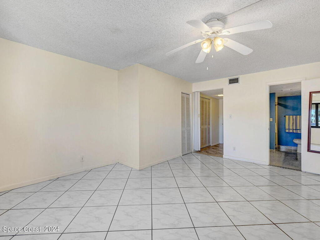 800 S Brevard Avenue, Cocoa Beach, FL 32931