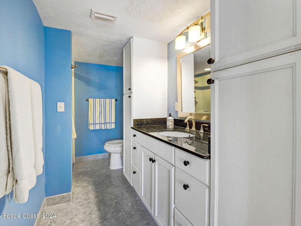 800 S Brevard Avenue, Cocoa Beach, FL 32931