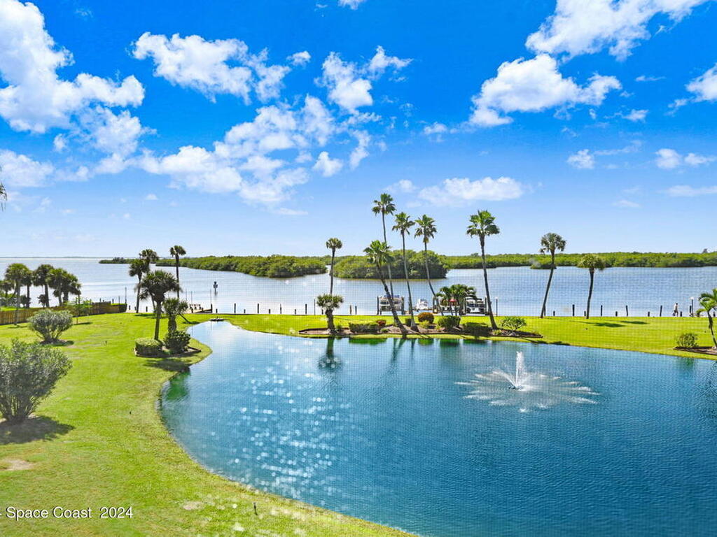800 S Brevard Avenue, Cocoa Beach, FL 32931