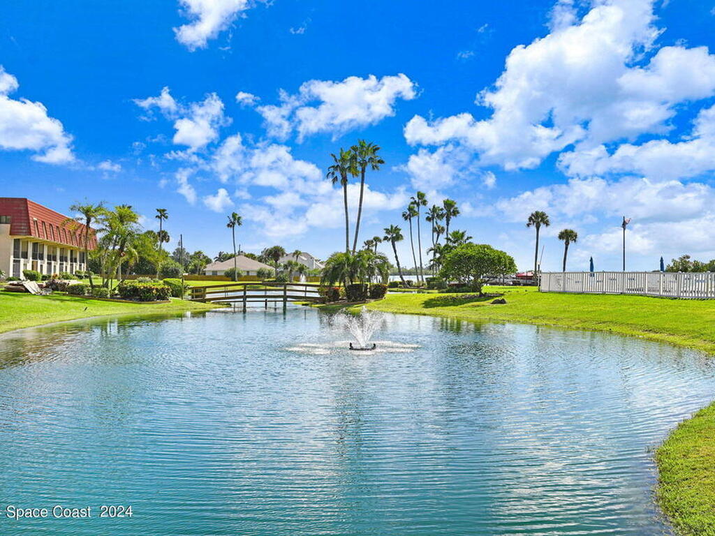 800 S Brevard Avenue, Cocoa Beach, FL 32931