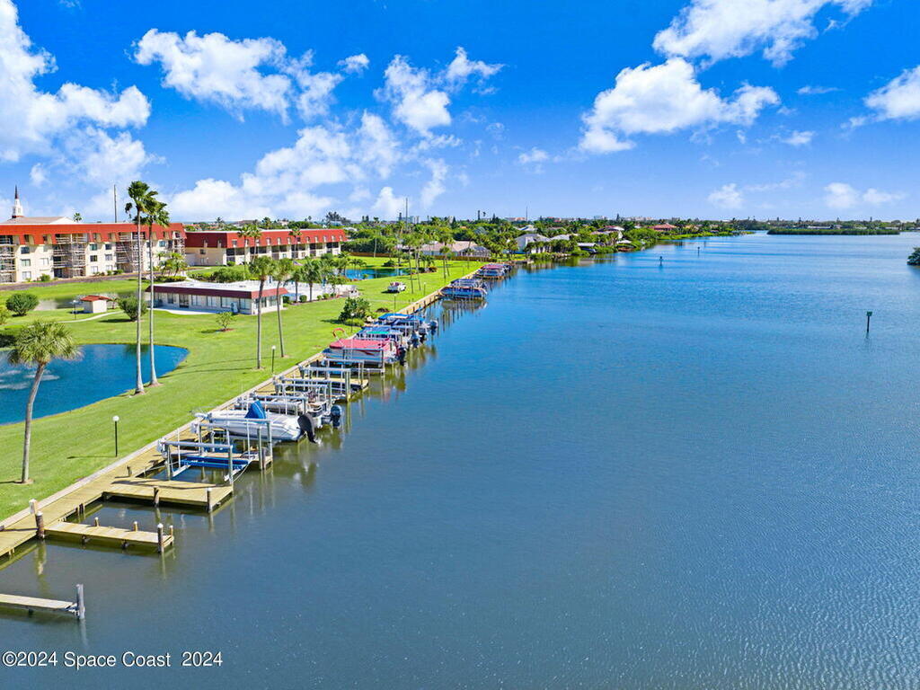 800 S Brevard Avenue, Cocoa Beach, FL 32931