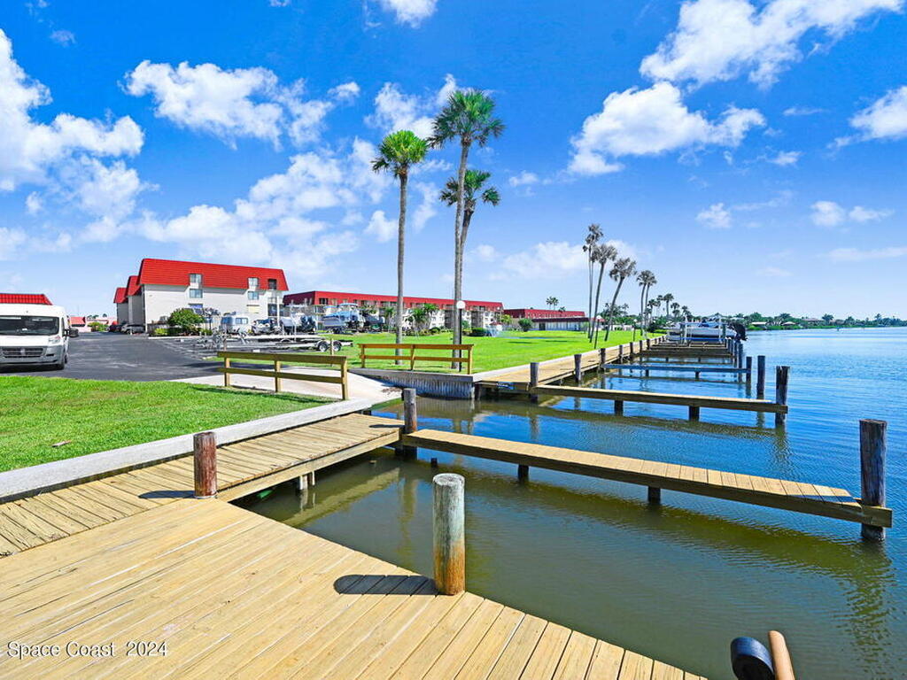 800 S Brevard Avenue, Cocoa Beach, FL 32931