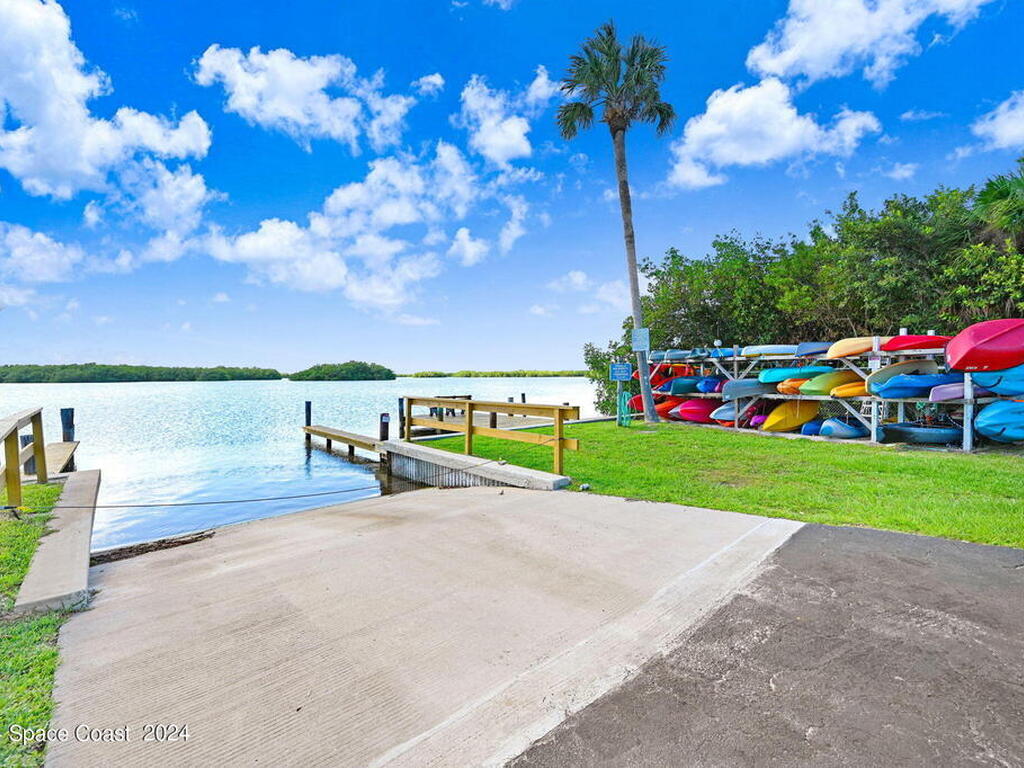 800 S Brevard Avenue, Cocoa Beach, FL 32931