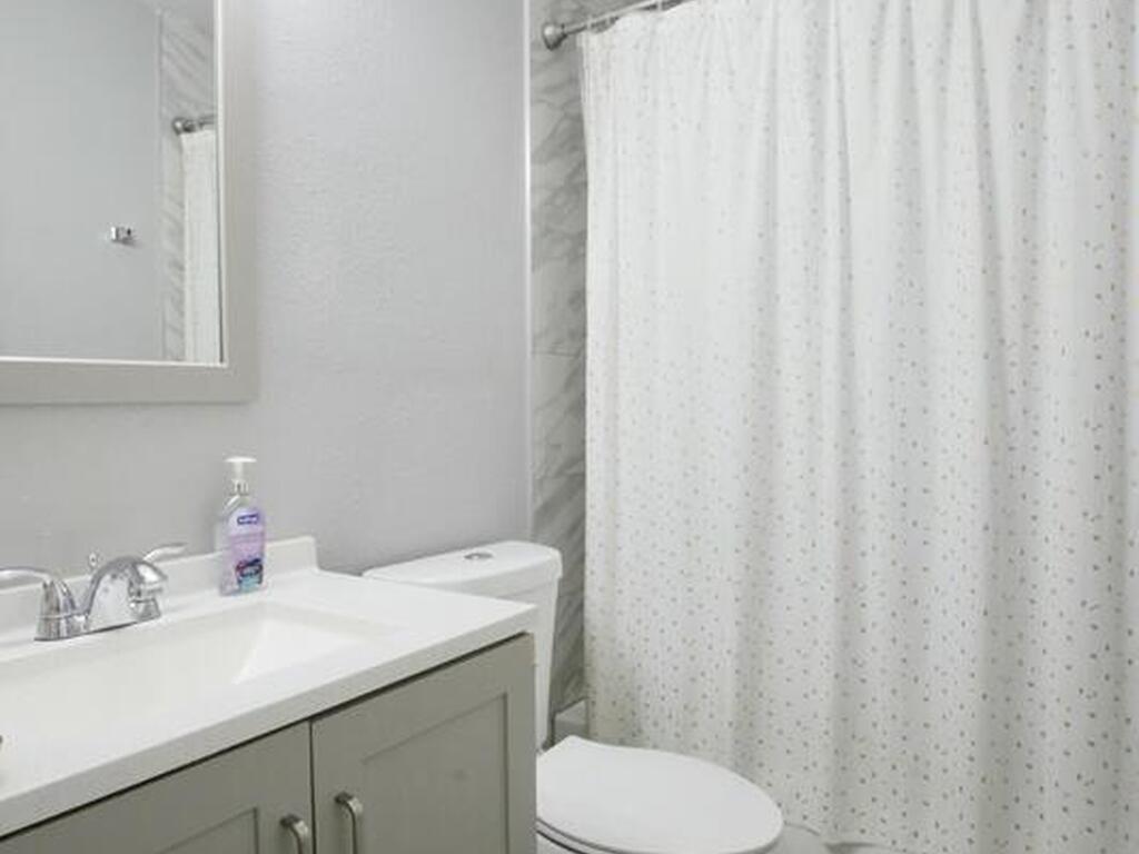 103 Flint Street, Sebastian, FL 32958