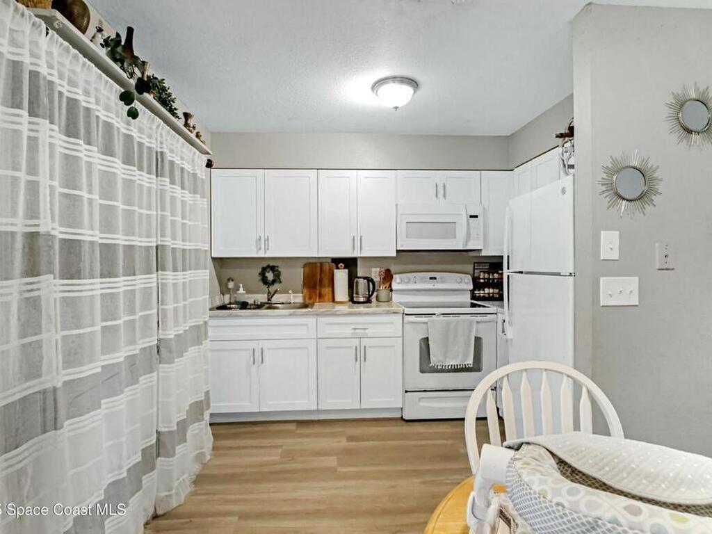 103 Flint Street, Sebastian, FL 32958