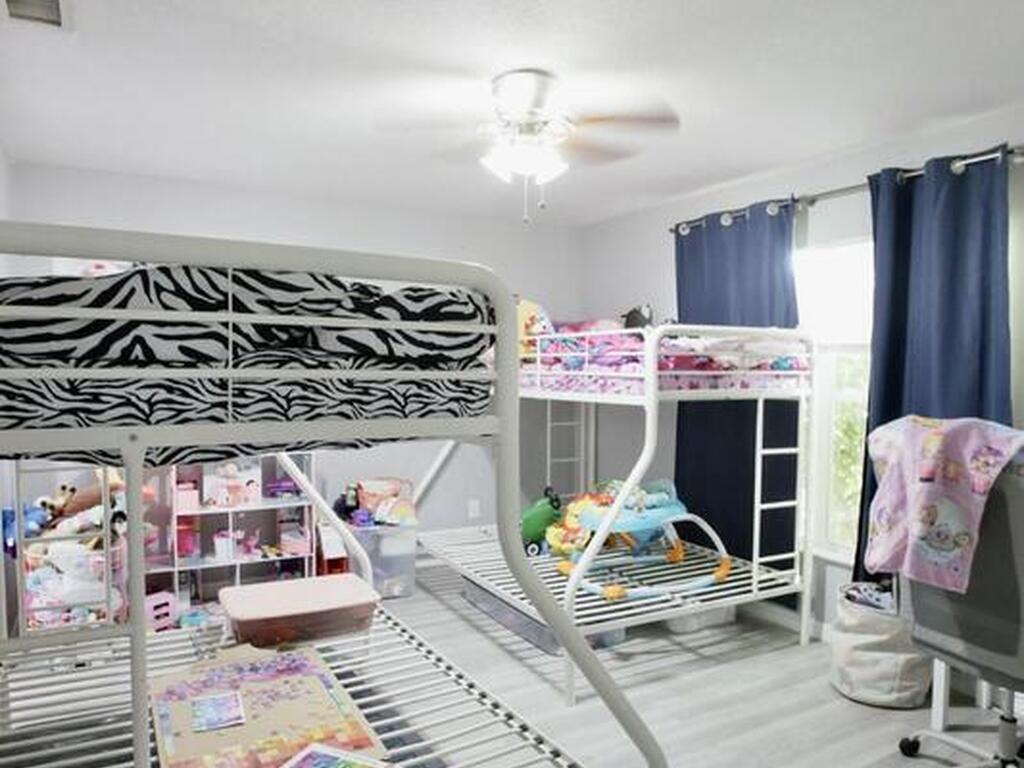 103 Flint Street, Sebastian, FL 32958