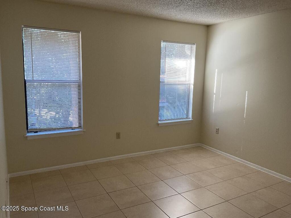 225 S Tropical Trail, Merritt Island, FL 32952