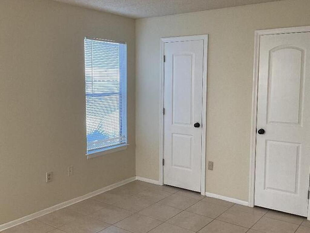 225 S Tropical Trail, Merritt Island, FL 32952