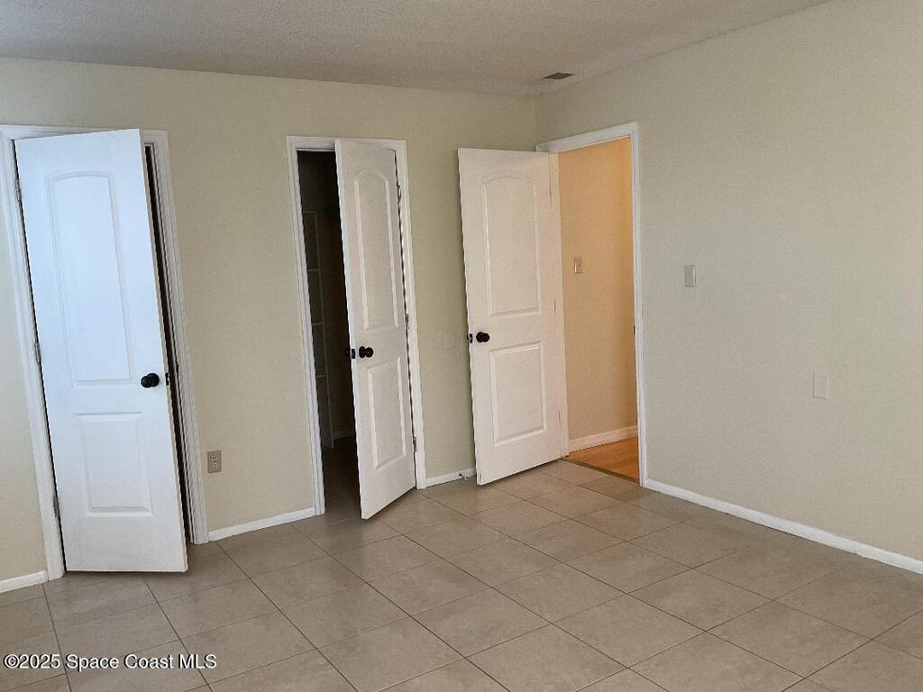 225 S Tropical Trail, Merritt Island, FL 32952