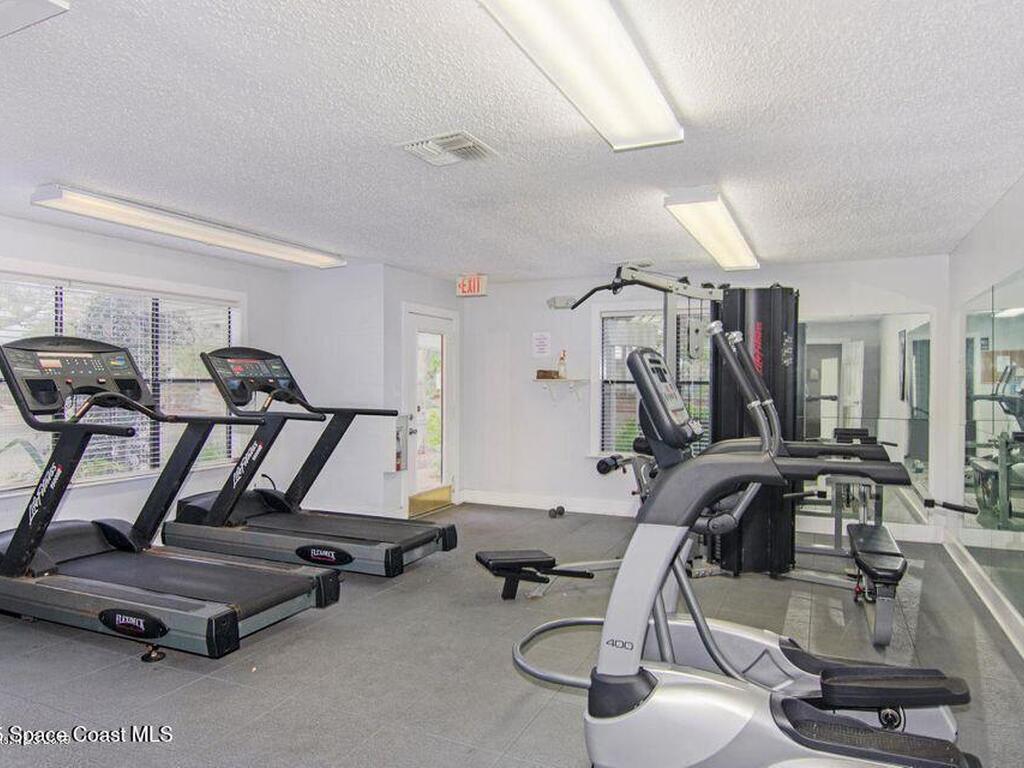 225 S Tropical Trail, Merritt Island, FL 32952