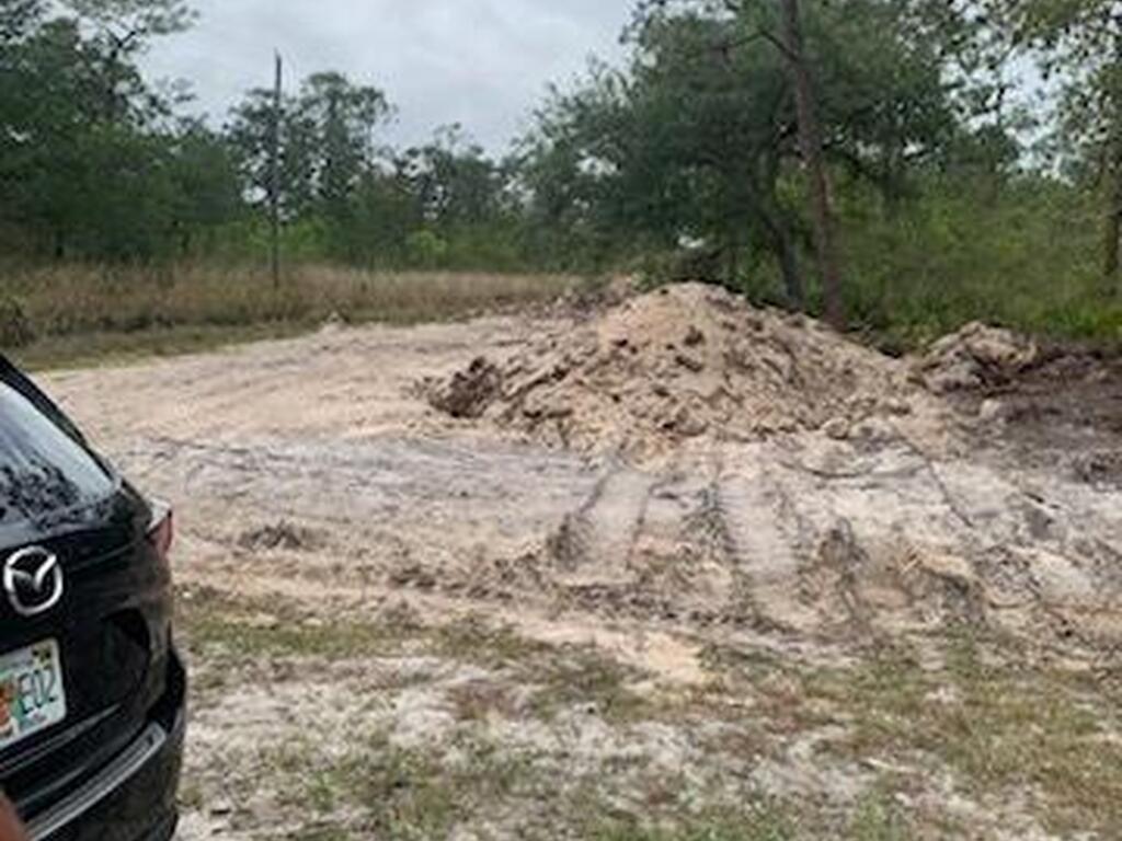Azalea Drive, Indian Lake Estates, FL 33855