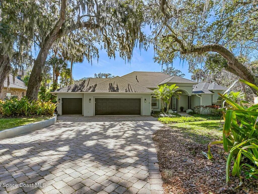 229 E Melbourne Avenue, Melbourne, FL 32901