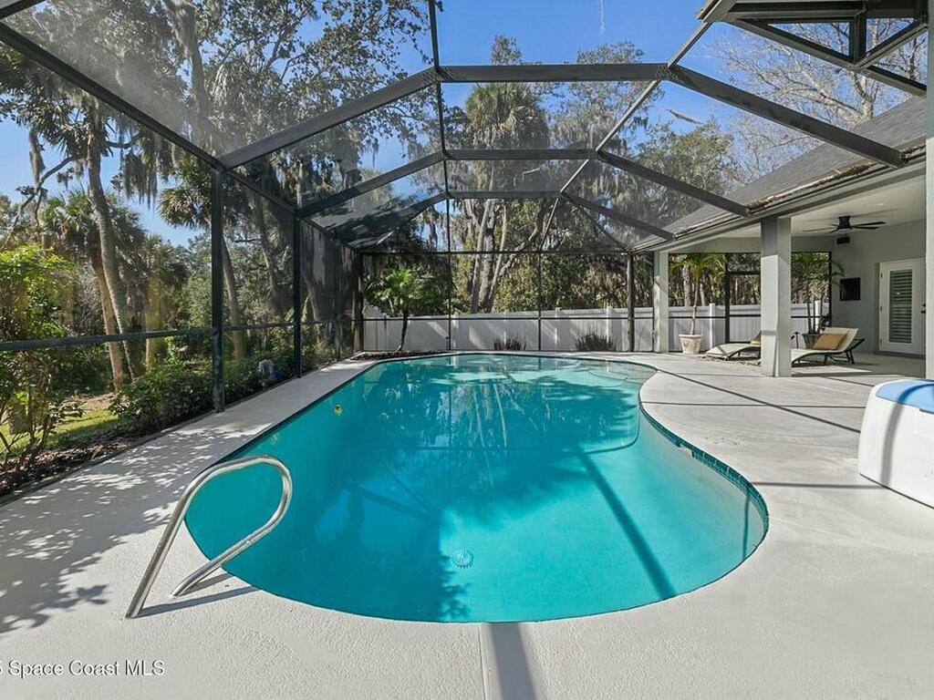 229 E Melbourne Avenue, Melbourne, FL 32901