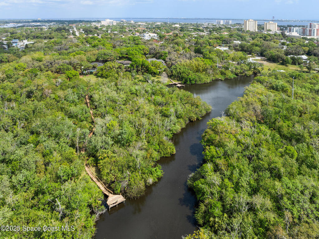 229 E Melbourne Avenue, Melbourne, FL 32901