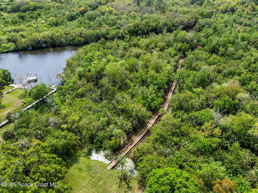 229 E Melbourne Avenue, Melbourne, FL 32901