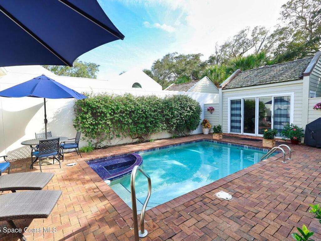 8367 Baytree Drive, Vero Beach, FL 32963