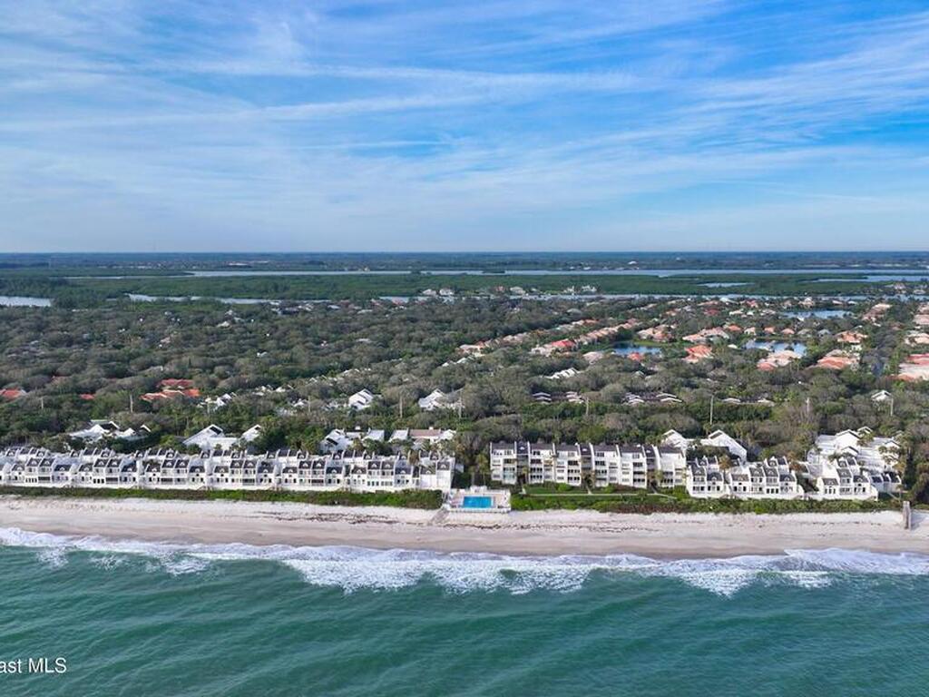 8367 Baytree Drive, Vero Beach, FL 32963