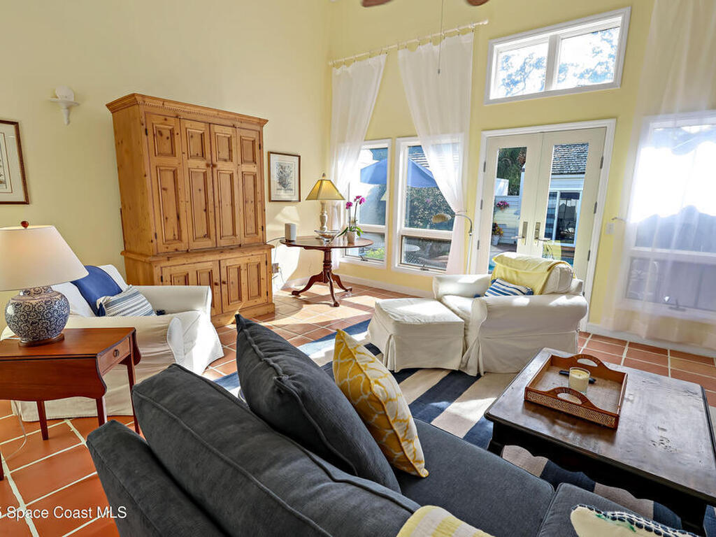 8367 Baytree Drive, Vero Beach, FL 32963