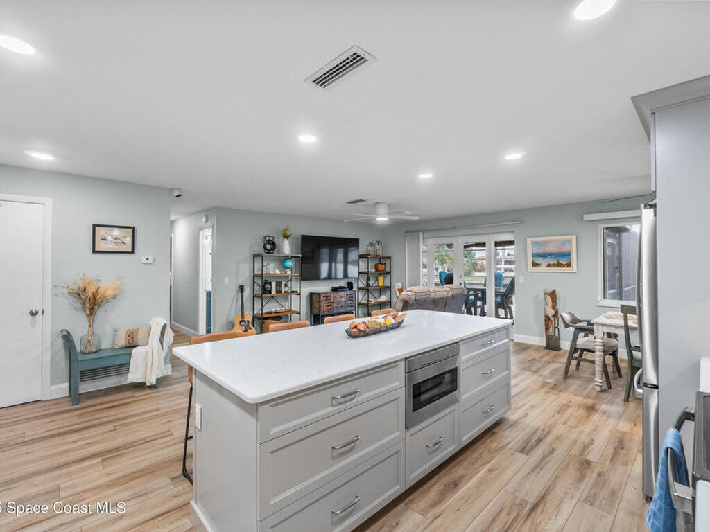 940 Waikiki Drive, Merritt Island, FL 32953
