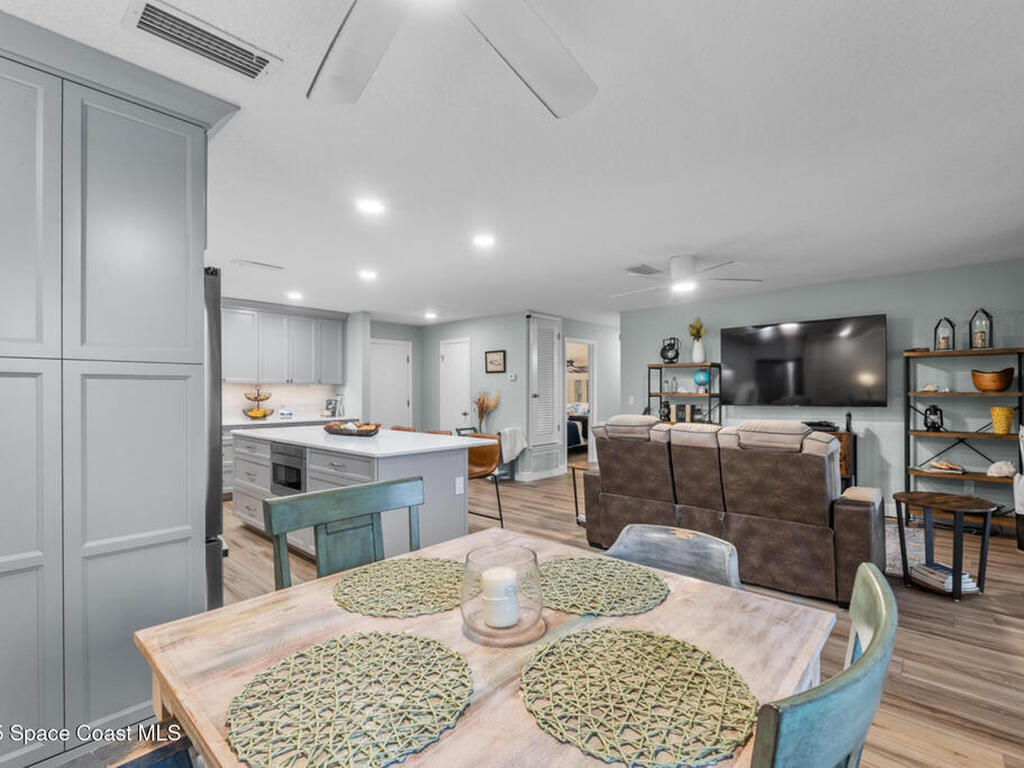 940 Waikiki Drive, Merritt Island, FL 32953