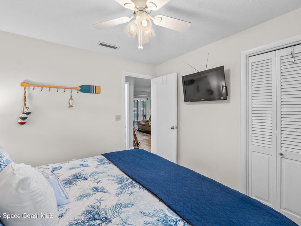 940 Waikiki Drive, Merritt Island, FL 32953